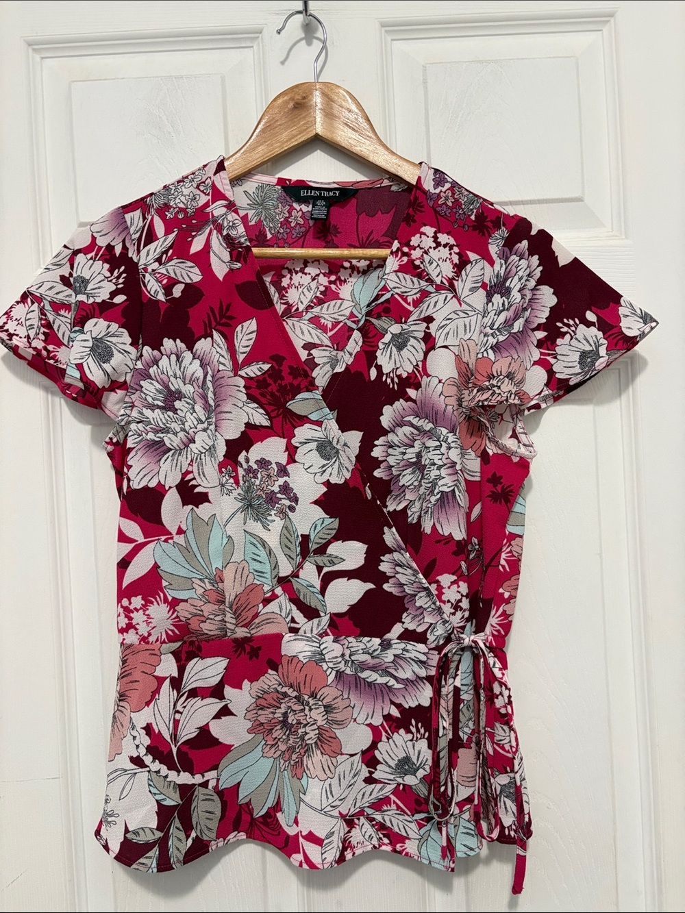 Ellen Tracy Fuchsia Floral Faux Wrap Short Sleeve Top